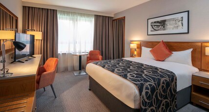 The Crown Hotel, Cricklewood (North West London), WorldHotels Distinctive Room Type - 1 Double Bed, Non-Smoking, Executive Room