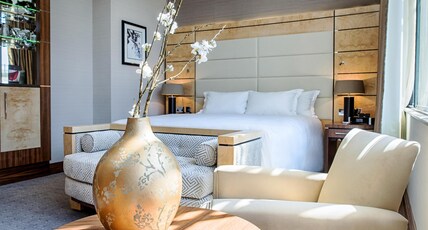 Hilton London Paddington Room Type - GWR TOWER ROOM