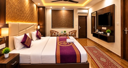 Royal Inn IGI Airport Hotel Room Type - Super Deluxe Room Royal Inn IGI Airport Hotel Room Type - Super Deluxe Room