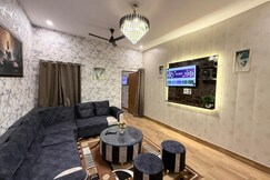 Drip Stay jankipuram