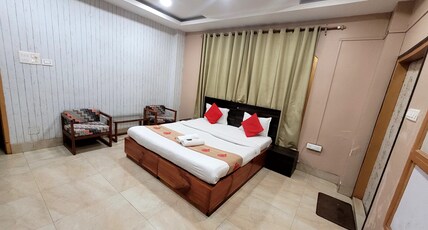 Zisuku Villa Room Type - Triple Bedded room with Free wifi