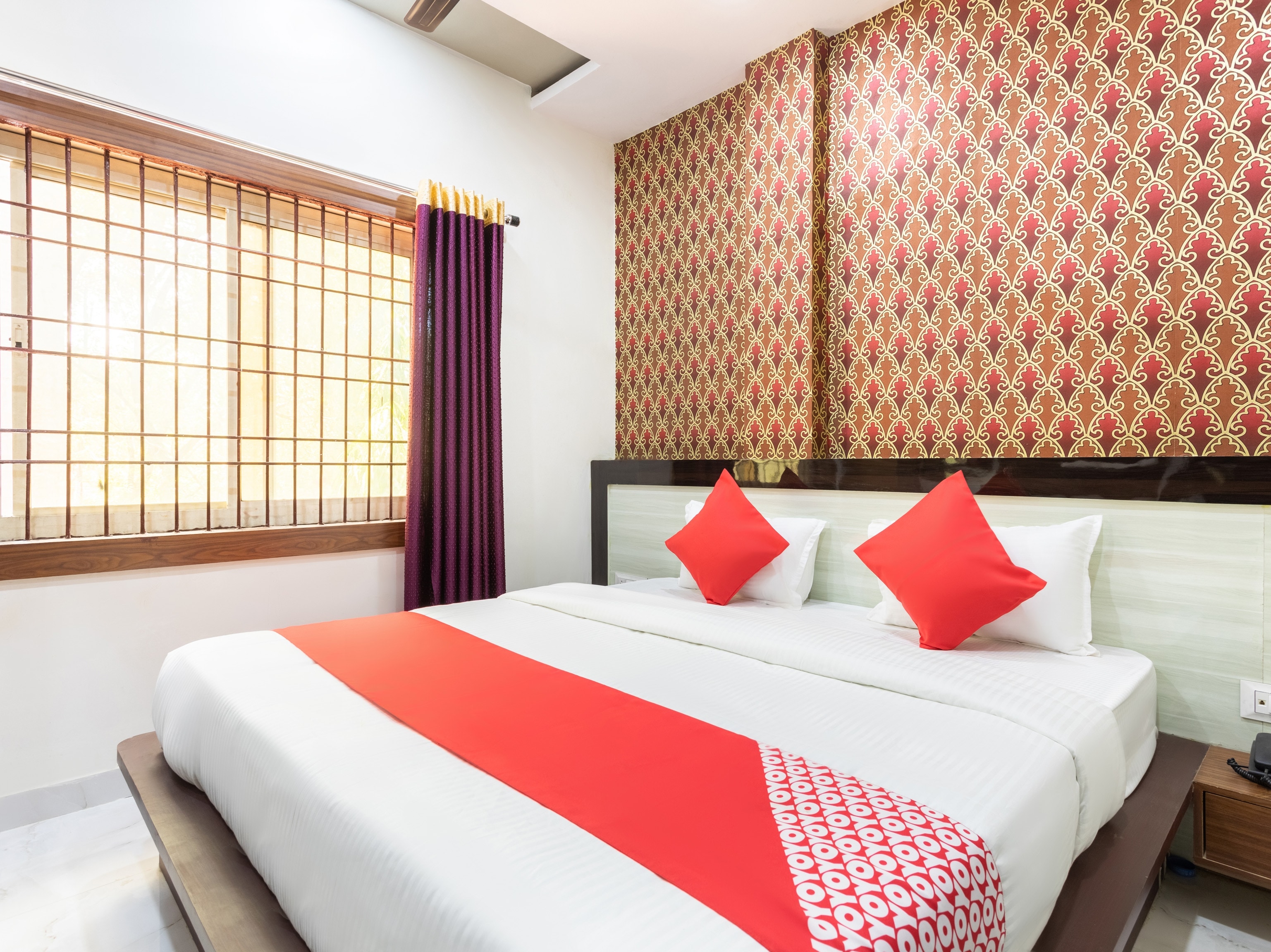 Hotel O Savitri Regency - Tap to explore photos