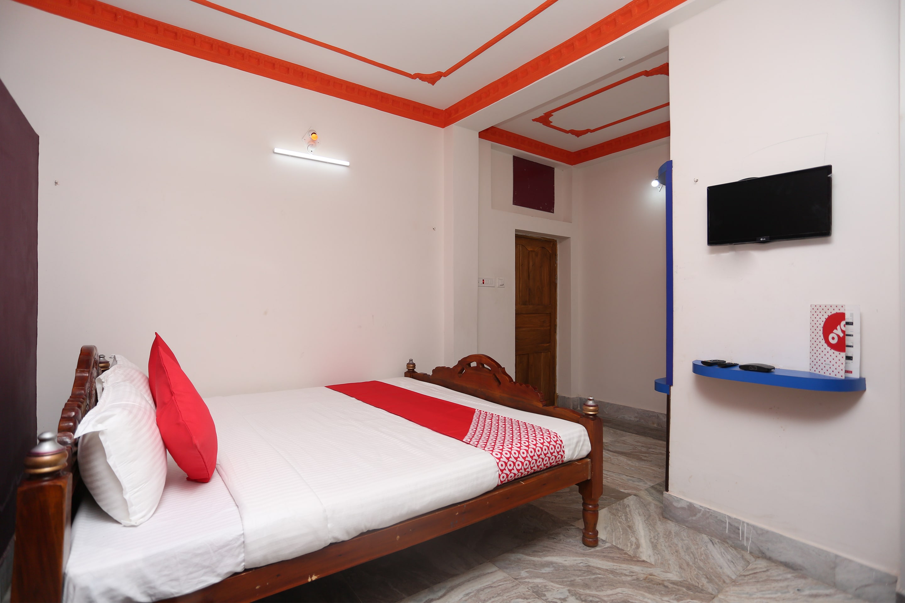 Hotel O Homestay Unique Beach Guest House - Tap to explore photos