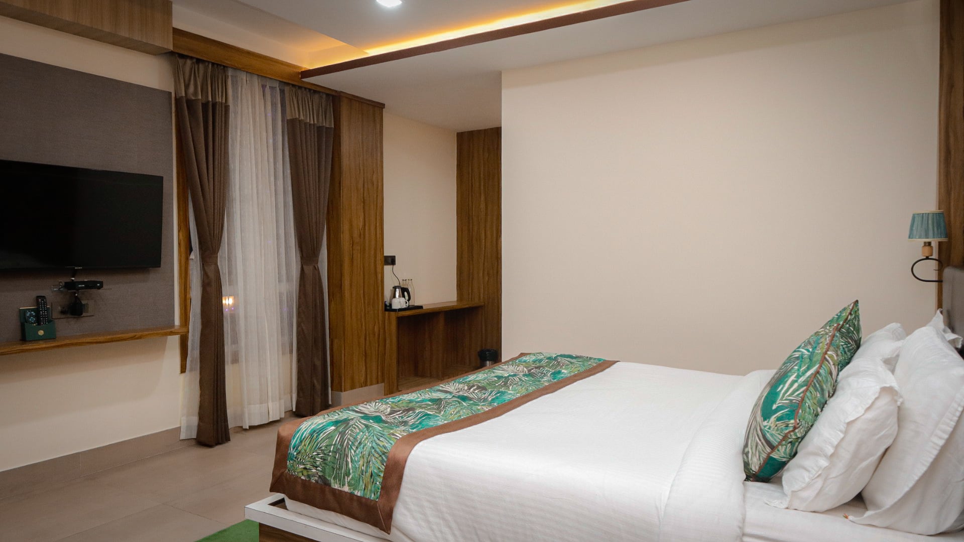 The Z Retreat & Spa (Swimming Pool & Free Parking) - Tap to explore photos