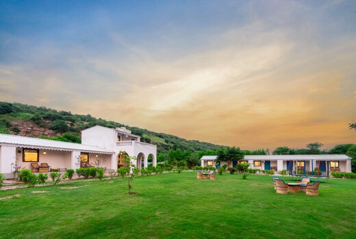 FARM ARAVALIA