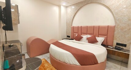 Hotel Prime Sky Room Type - Deluxe Room with Air Conditioning