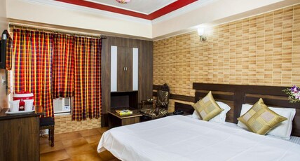 Hotel Swastik Room Type - Deluxe Room