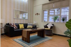 Dominos 1 BHK Apartment, Near Carter Road by Connekt Homes