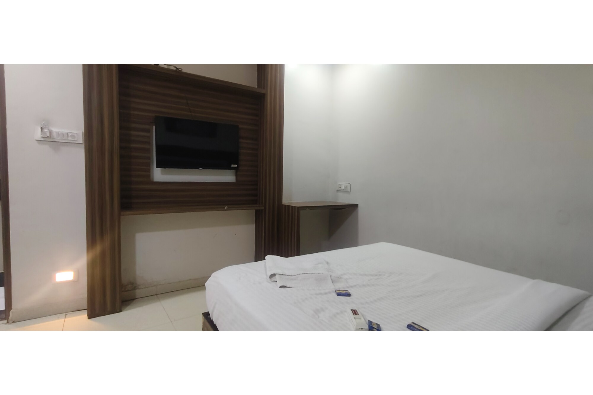 Hotel New Blue Sapphire Residency - Tap to explore photos