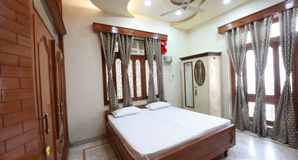KAPOOR'S Room Type - Bedroom 2