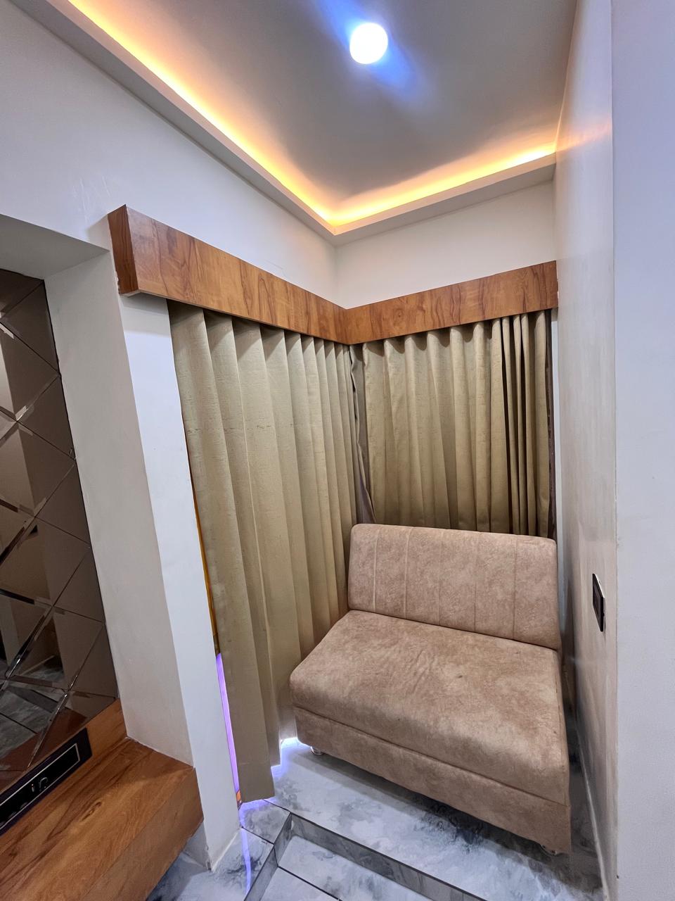 Hotel Skyland Ahmedabad - Tap to explore photos