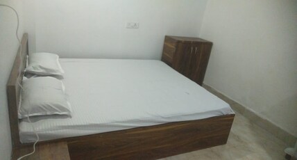 THE NOBLE RESORT AND MIRCHI MASALA RESTRAUNT Room Type - NON -AC ROOM