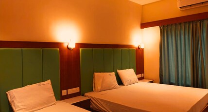 Hotel Harshanaa Elite Room Type - Deluxe AC Triple Room