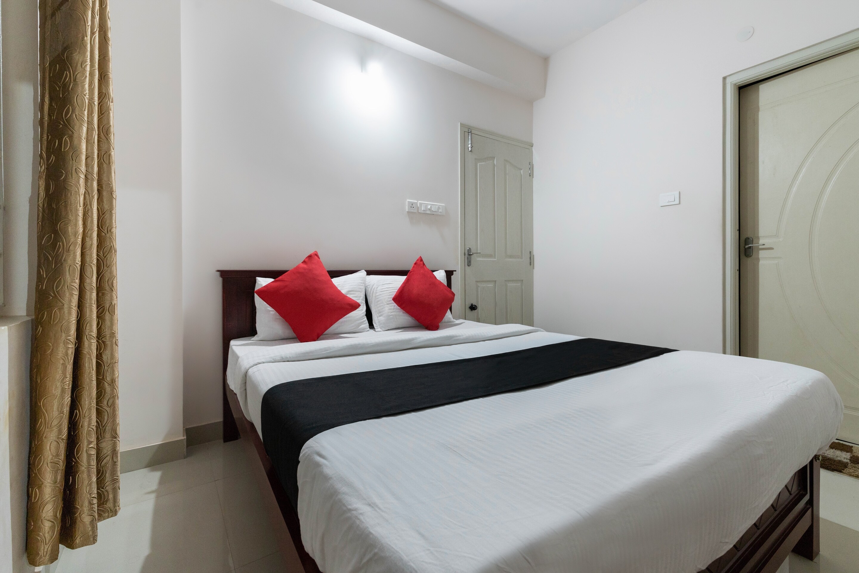 Hotel O Nirvikalpa - Tap to explore photos