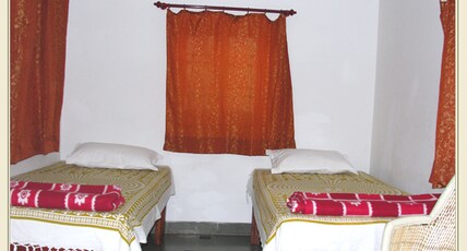 Udai Haveli Guest House Room Type - Economy 2x Double Room with Shared Bathroom