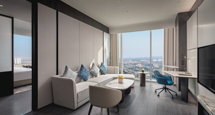 Crowne Plaza EZHOU Room Type - 1 Bedroom Suite 1 King