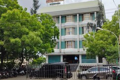 Hotel Geetha International
