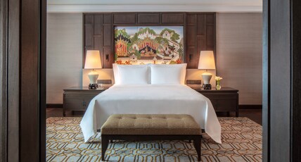 Anantara Siam Bangkok Hotel ~ Room Type - Kasara Executive Suite