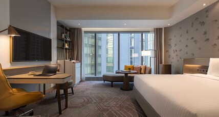 Crowne Plaza Kuala Lumpur City Centre Room Type - 1 King Premium