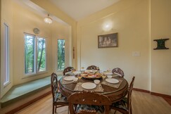 SaffronStays Silver Falls