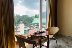 Kanatal Pinnacle House