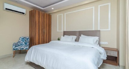 Sterling LUXE Apartments @GolfCourse Room Type - Beautiful One BHK APT w Balcony