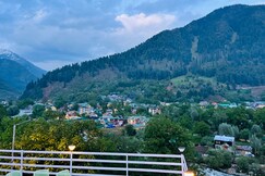 Address of The Family Spot Pahalgm
