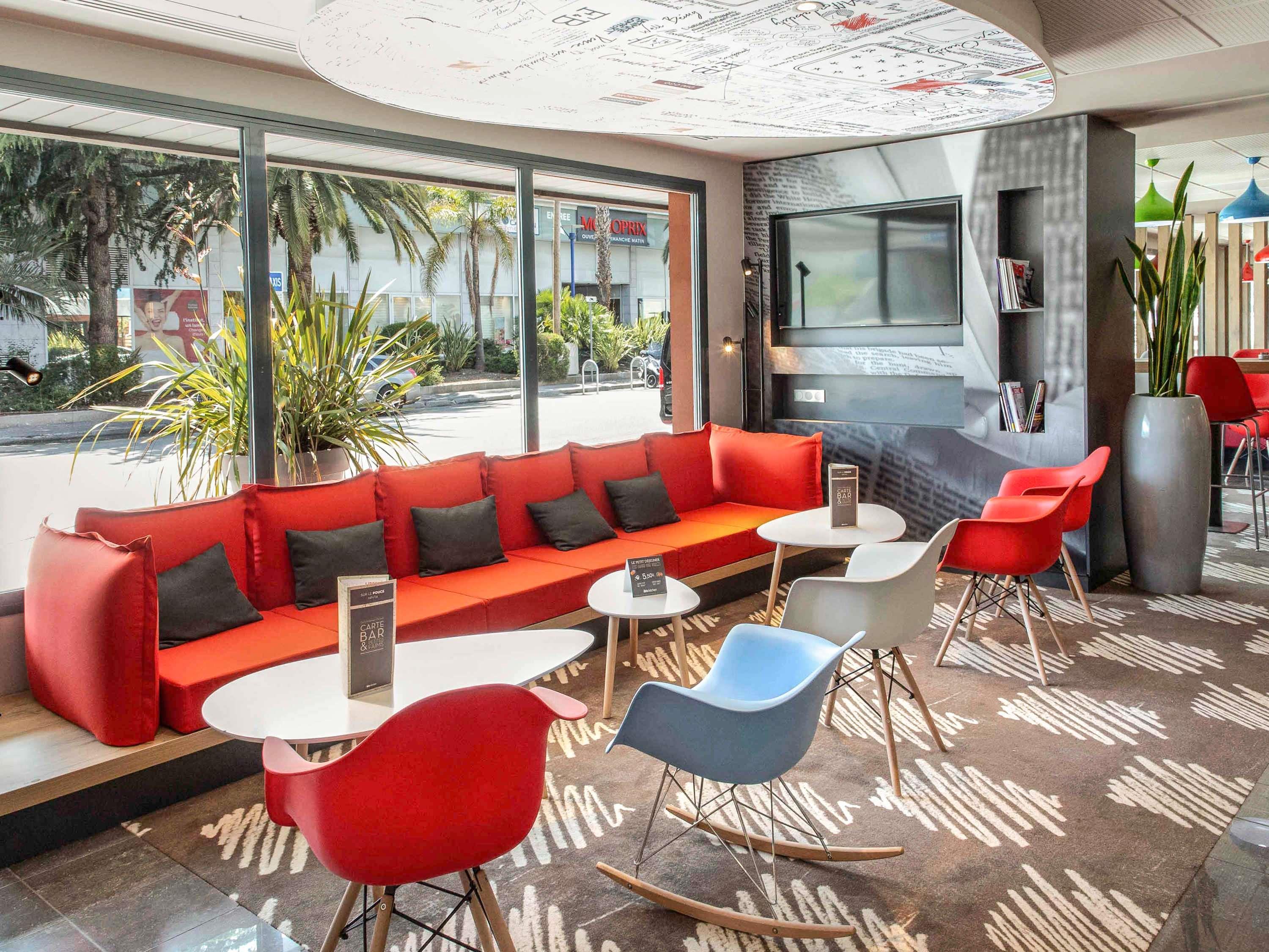 ibis Cannes Mandelieu - Tap to explore photos