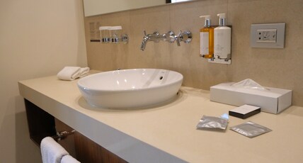 Staybridge Suites BEIRUT Room Type - 2 Bdrm Ste King Bed Sea View Non Smoking