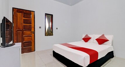 Hotel O Gala Residence Room Type - Indonesia Standard Double
