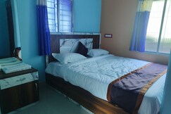 Golden Taste Hotel & Restaurant