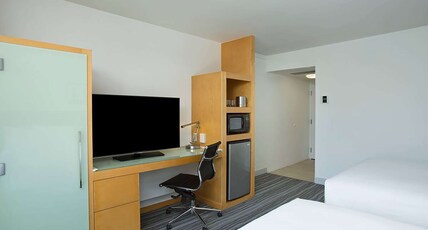 Grand Naniloa Hotel Hilo - a Doubletree by Hilton Room Type - 2 QUEEN BEDS