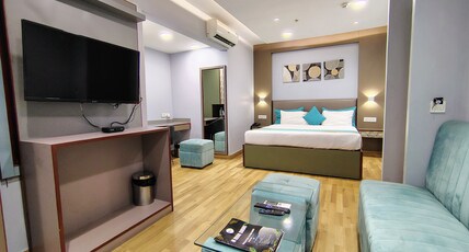 Western Blu Paschim Vihar Room Type - Business Suite