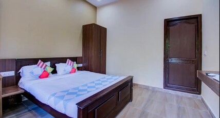 Misty villa lake view room Room Type - Deluxe NON AC Room