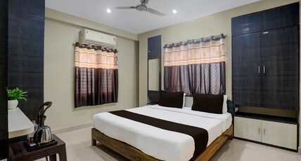 Super Hotel O New Marine Drive Puri Formerly Padmahar Room Type - Classic