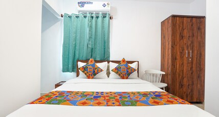 FabHotel Jagan Boutique - Manyata Tech Park Room Type - Deluxe Room