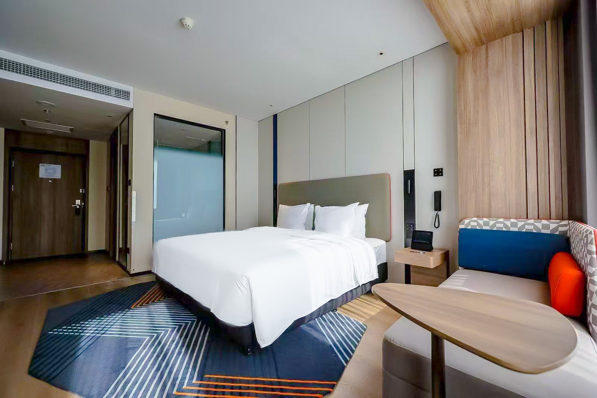 Holiday Inn Express BEIJING ZHONGGUANCUN TECH PARK - Tap to explore photos