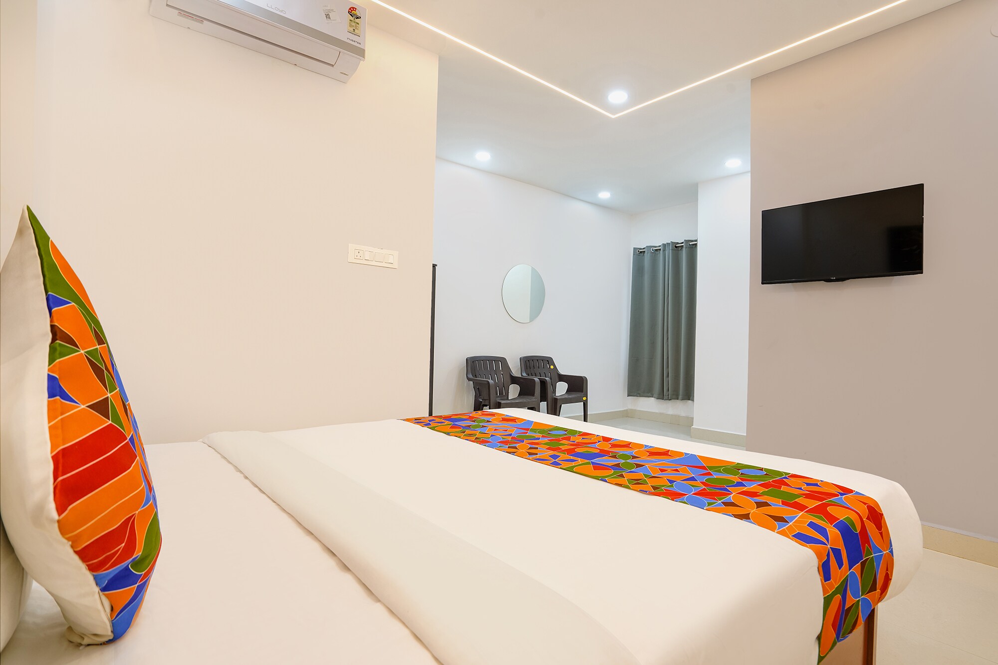 FabHotel Sree Laveeza - Tap to explore photos