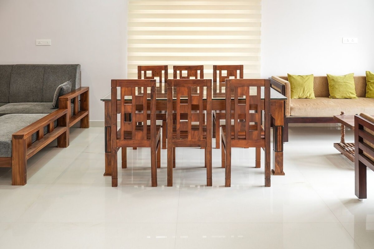 Sun Bright Inn 3 BHK Homestay With Kitchen - Tap to explore photos