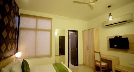 Hotel Signature Inn Room Type - Executive