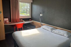 Ibis Lorient-Caudan