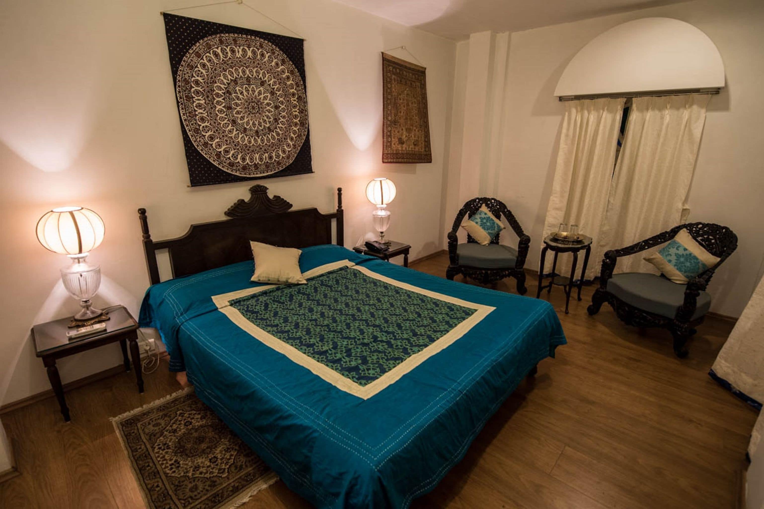 Divan's Bungalow - Tap to explore photos