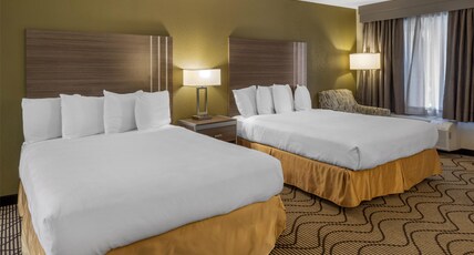 Best Western Heritage Inn Room Type - 2 Queen Beds, Non-Smoking, Jetted Tub, Microwave And Mini-Refrigerator, Wi-Fi, Full Breakfast