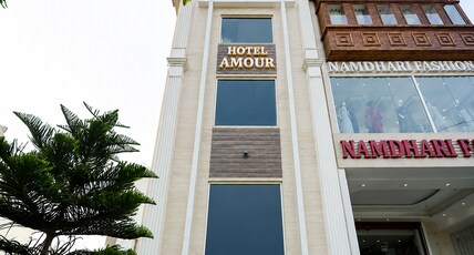 Hotel Amour Chandigarh Zirakpur Room Type - Deluxe Room with city view