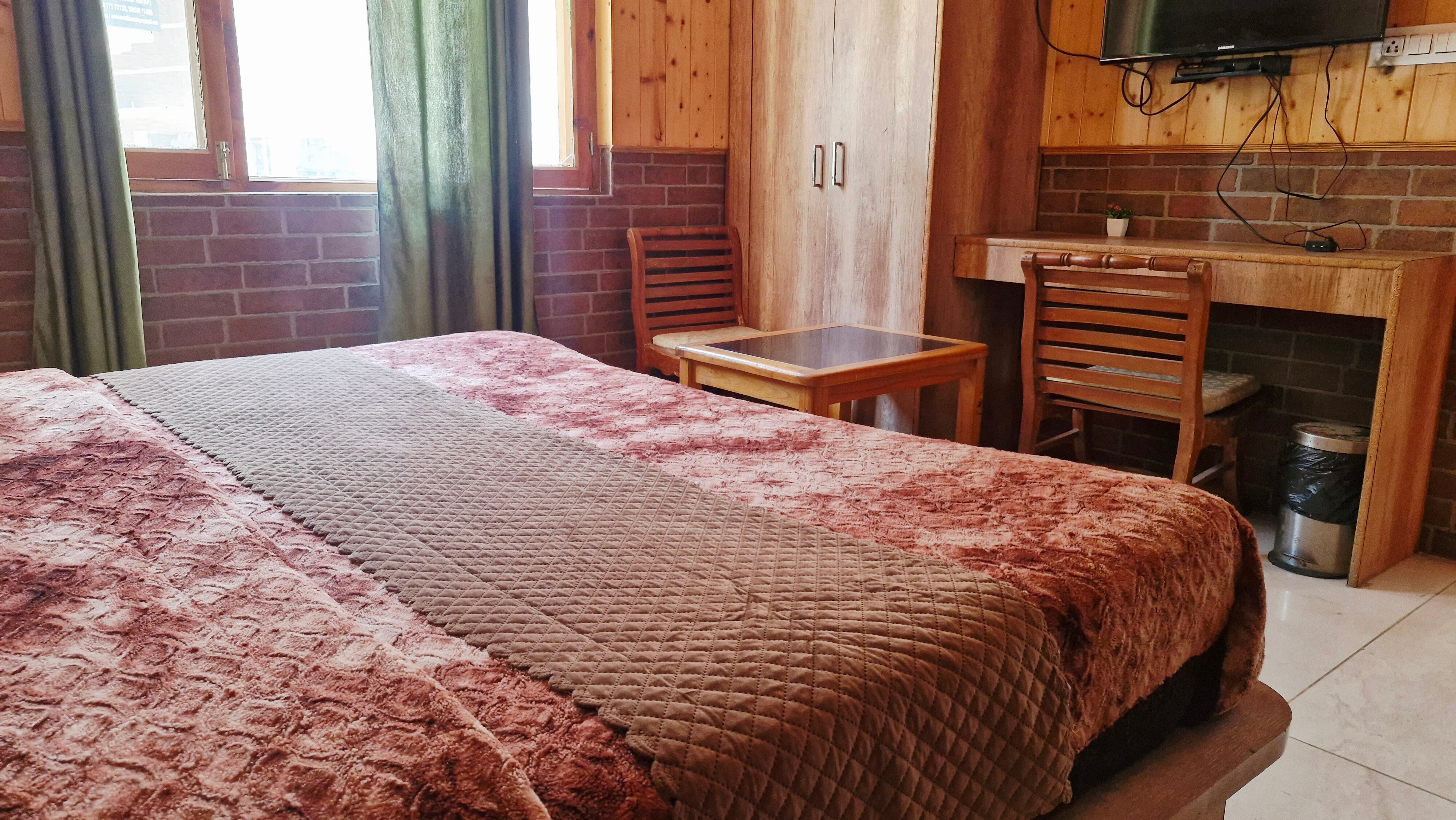 Apple Villa Manali - Tap to explore photos