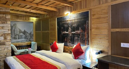 Hotel Rajmahal(Heritage) Room Type - Double Bed Room Non- view -Non Ac