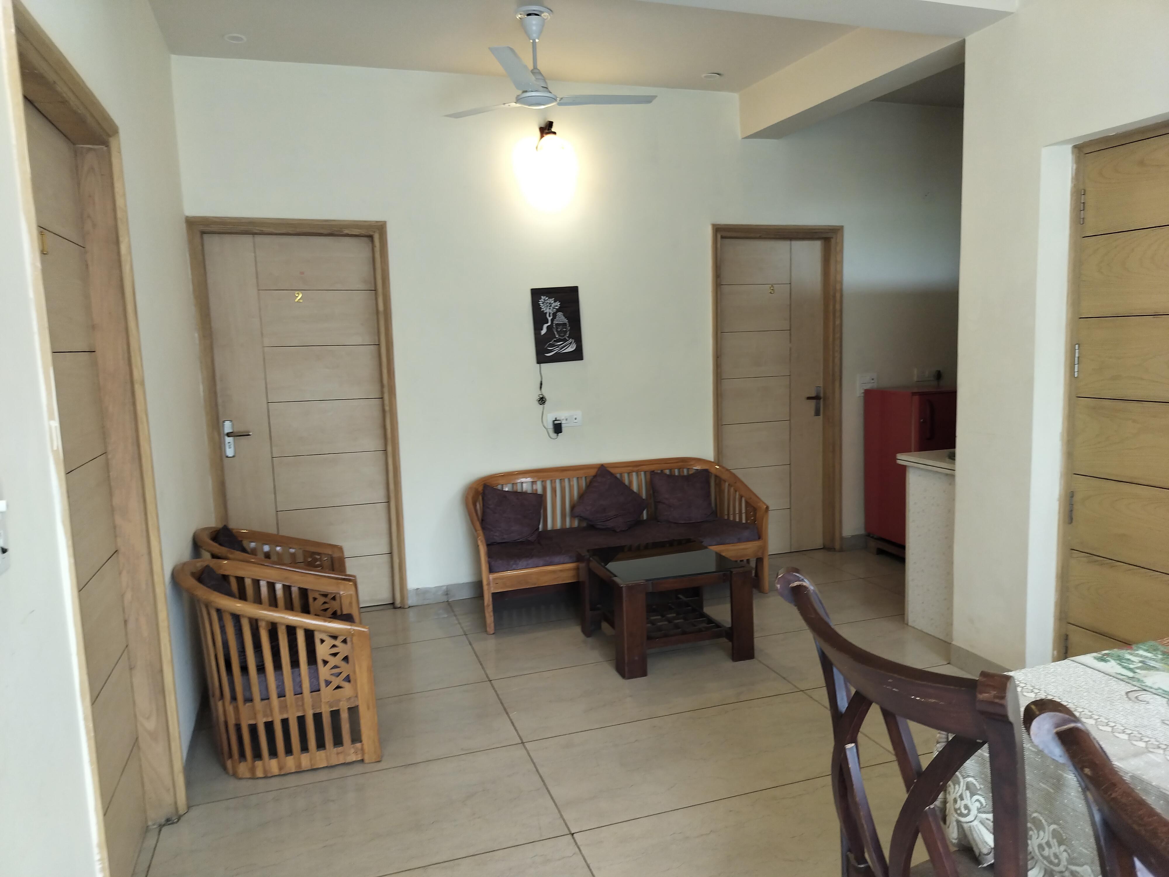 Canal Boutique Homestay - Tap to explore photos