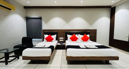 APPLE RESIDENCY Room Type - Superior Rooms