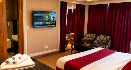 Hotel Luxmount Room Type - Maharaja Suite ( Private Balcony ) Hotel Luxmount Room Type - Maharaja Suite ( Private Balcony )