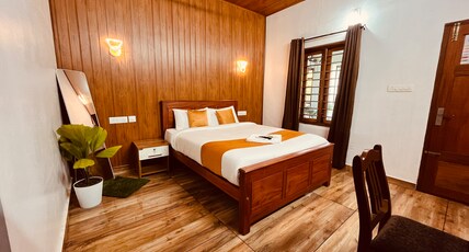 Luxura Heaven Fort Kochi Room Type - Family Ac Room 